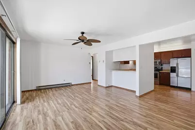 3195 W Mangold Ave #D, Greenfield, WI 53221 - Photo 3