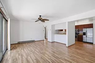 3195 W Mangold Ave, Greenfield, WI 53221 - Photo 3