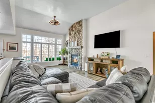 633 S Neumeyer Ln, Rockland, WI 54110 - Photo 3