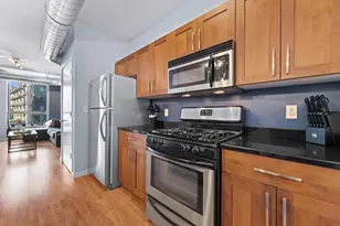 1541 N Jefferson St, Milwaukee, WI 53202 - Photo 19