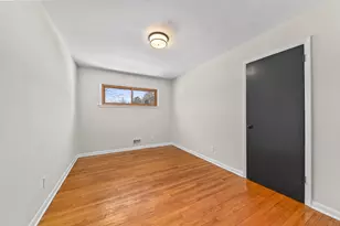 11737 N Ridgeway Ave, Mequon, WI 53097 - Photo 19