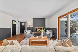 11737 N Ridgeway Ave, Mequon, WI 53097 - Photo 13