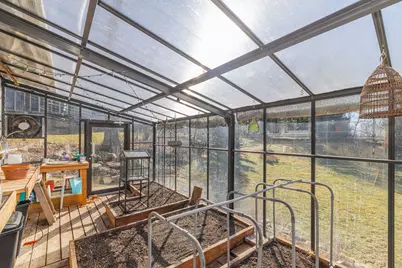 415  Green Bay Rd, Cedarburg, WI 53012 - Photo 23