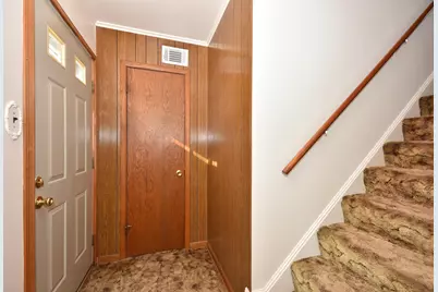 10308 W Washington St, West Allis, WI 53214 - Photo 5