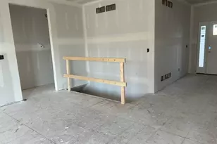 9561 S Sophia Ct, Franklin, WI 53132 - Photo 9