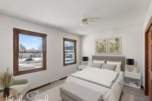 243 Royal Oak Ct, Pewaukee, WI 53072 - Photo 35