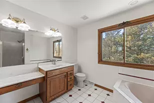 243 Royal Oak Ct, Pewaukee, WI 53072 - Photo 27