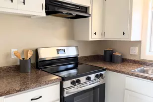 4630 N 80th St, Milwaukee, WI 53218 - Photo 5