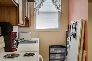 328 8th St, La Crosse, WI 54601 - Photo 25