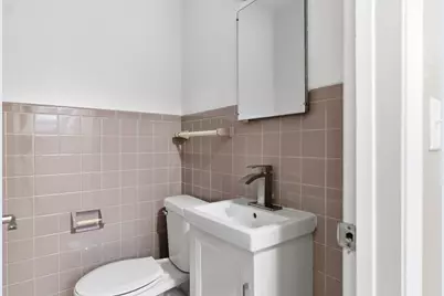 1718  Poplar Ave, South Milwaukee, WI 53172 - Photo 13