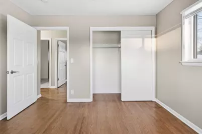 1718  Poplar Ave, South Milwaukee, WI 53172 - Photo 23