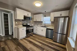 4800 W Green Tree Rd, Milwaukee, WI 53223 - Photo 5