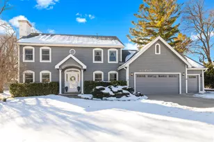 N23W28271 Beach Park Cir, Delafield, WI 53072 - Photo 1