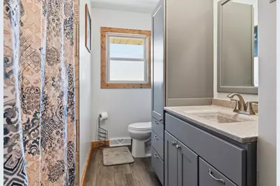 3947 E Adams Ave, Cudahy, WI 53110 - Photo 11