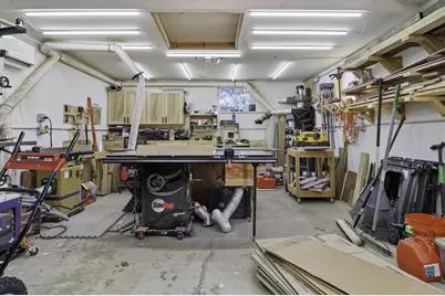 3947 E Adams Ave, Cudahy, WI 53110 - Photo 27