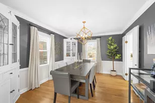 5281 N Kent Ave, Whitefish Bay, WI 53217 - Photo 9