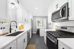 5281 N Kent Ave, Whitefish Bay, WI 53217 - Photo 13