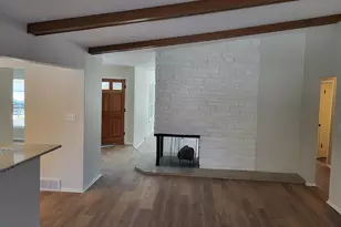 2465 Lionel Ct, Brookfield, WI 53045 - Photo 5