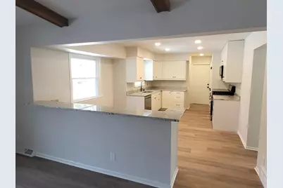 2465  Lionel Ct, Brookfield, WI 53045 - Photo 13