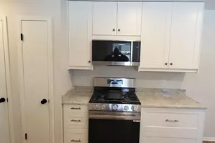 2465 Lionel Ct, Brookfield, WI 53045 - Photo 11