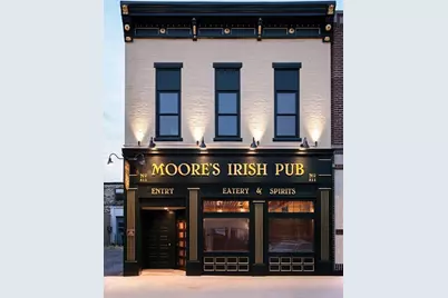 811  Jay St, Manitowoc, WI 54220 - Photo 3