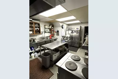 811  Jay St, Manitowoc, WI 54220 - Photo 23