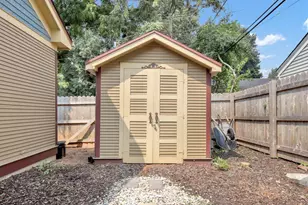 162 Wilson Ave, West Bend, WI 53090 - Photo 21