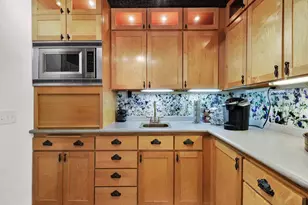 162 Wilson Ave, West Bend, WI 53090 - Photo 9