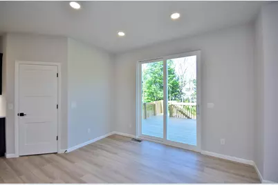 W199N5253  Ponderosa Ct, Menomonee Falls, WI 53051 - Photo 11