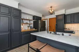 N24W24050 Brandon Oaks Dr, Pewaukee, WI 53072 - Photo 5