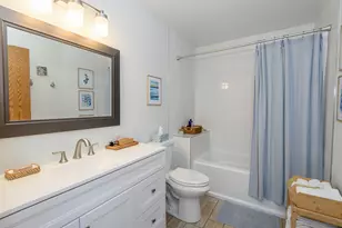 N24W24050 Brandon Oaks Dr, Pewaukee, WI 53072 - Photo 9