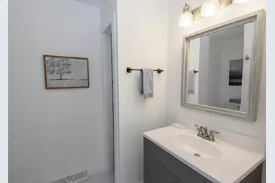 N24W24050  Brandon Oaks Dr #A, Pewaukee, WI 53072 - Photo 11