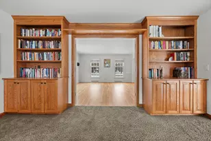 4937 W Knollwood Dr, Racine, WI 53403 - Photo 13