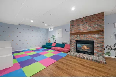 4937 W Knollwood Dr, Racine, WI 53403 - Photo 23