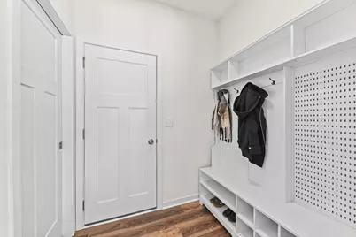 W73N1165  Augusta Ln, Cedarburg, WI 53012 - Photo 15