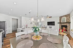 W73N1165 Augusta Ln, Cedarburg, WI 53012 - Photo 13