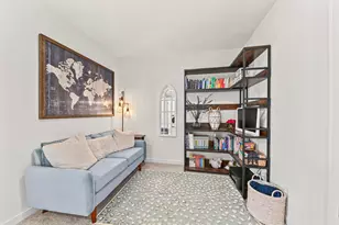 W73N1165 Augusta Ln, Cedarburg, WI 53012 - Photo 17