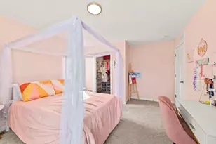 W73N1165 Augusta Ln, Cedarburg, WI 53012 - Photo 21