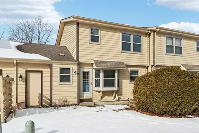 402  Highland Dr #B, Wales, WI 53183 - Photo 25