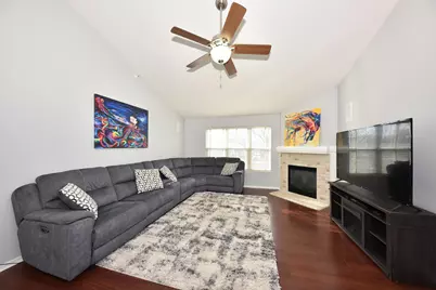 7179 W Rawson Ave, Franklin, WI 53132 - Photo 7