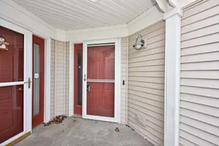 7179 W Rawson Ave, Franklin, WI 53132 - Photo 33