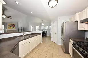 7179 W Rawson Ave, Franklin, WI 53132 - Photo 15