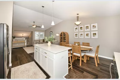 9912  271st Ave, Salem Lakes, WI 53179 - Photo 11