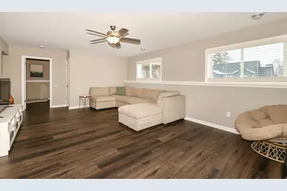 9912  271st Ave, Salem Lakes, WI 53179 - Photo 31