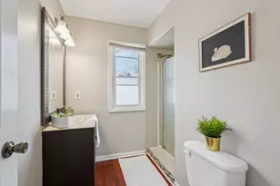 5320 W Melvina St, Milwaukee, WI 53216 - Photo 13