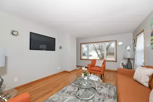 2207 Hamilton Ave, Racine, WI 53403 - Photo 7