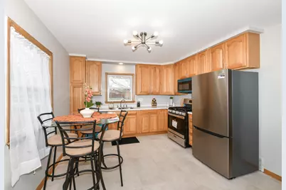 2207  Hamilton Ave, Racine, WI 53403 - Photo 3