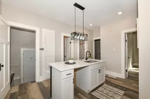 2426 N 55th St, Milwaukee, WI 53210 - Photo 15