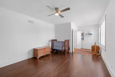 222 E Pleasant St, Oconomowoc, WI 53066 - Photo 29