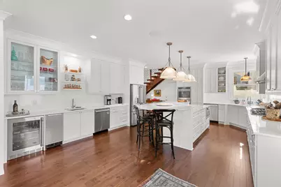 222 E Pleasant St, Oconomowoc, WI 53066 - Photo 7